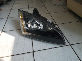 bontott FORD FOCUS II Jobb Fényszóró