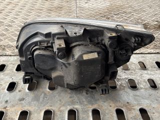 bontott FORD FOCUS II Jobb Fényszóró