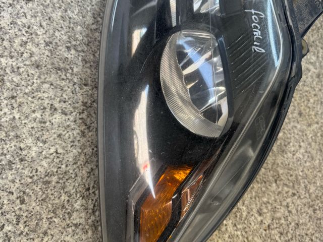 bontott FORD FOCUS II Jobb Fényszóró