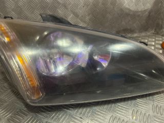 bontott FORD FOCUS II Jobb Fényszóró