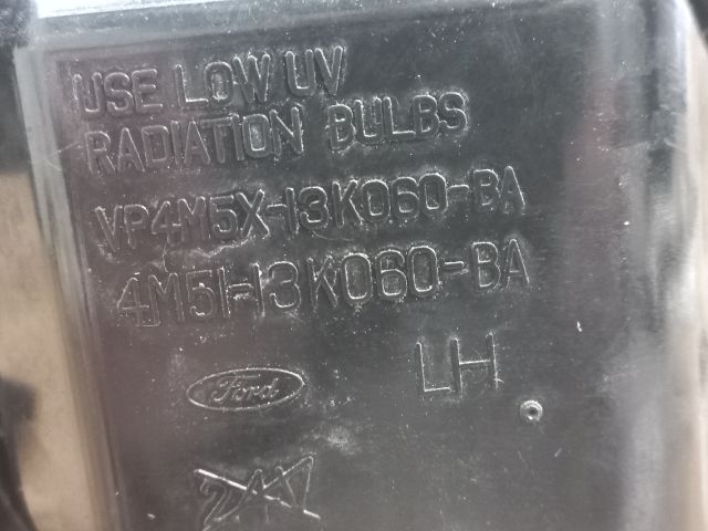 bontott FORD FOCUS II Jobb Fényszóró