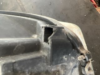 bontott FORD FOCUS II Jobb Fényszóró