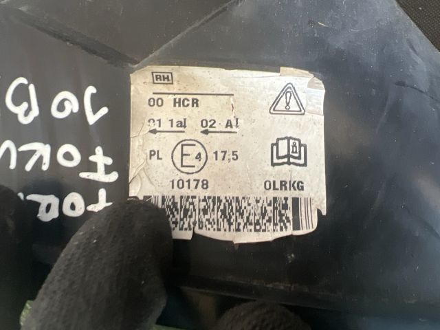 bontott FORD FOCUS II Jobb Fényszóró