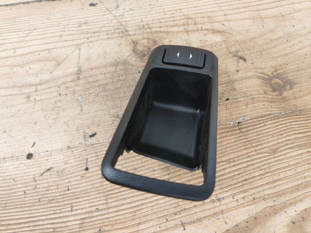 bontott FORD FOCUS II Jobb hátsó Ablakemelő Kapcsoló