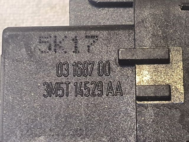 bontott FORD FOCUS II Jobb hátsó Ablakemelő Kapcsoló