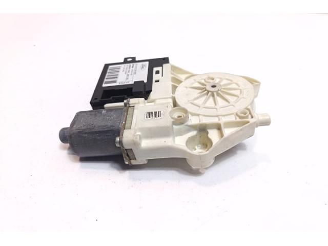 bontott FORD FOCUS II Jobb hátsó Ablakemelő Motor