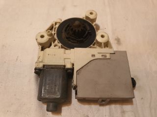 bontott FORD FOCUS II Jobb hátsó Ablakemelő Motor