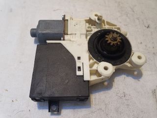 bontott FORD FOCUS II Jobb hátsó Ablakemelő Motor