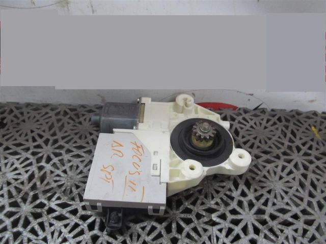 bontott FORD FOCUS II Jobb hátsó Ablakemelő Motor