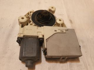 bontott FORD FOCUS II Jobb hátsó Ablakemelő Motor