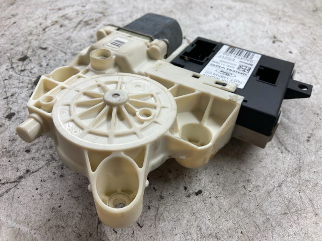 bontott FORD FOCUS II Jobb hátsó Ablakemelő Motor