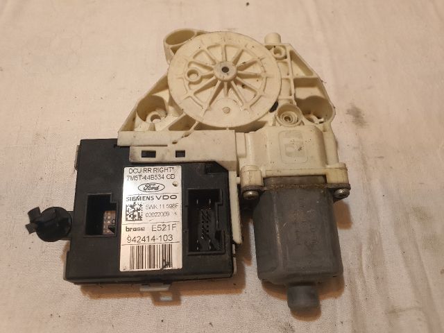 bontott FORD FOCUS II Jobb hátsó Ablakemelő Motor