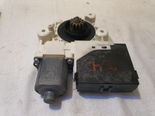 bontott FORD FOCUS II Jobb hátsó Ablakemelő Motor