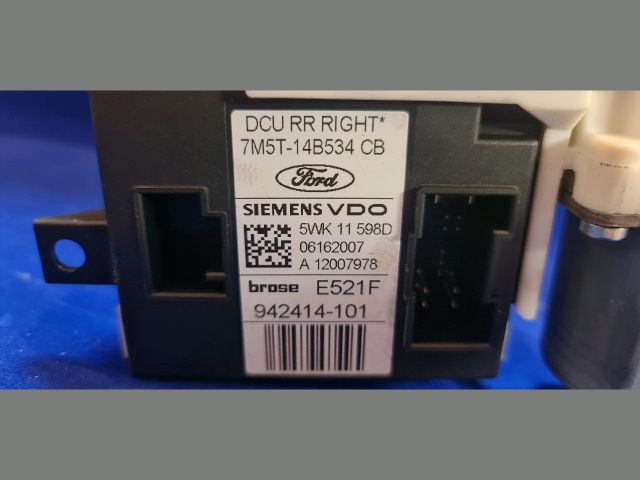 bontott FORD FOCUS II Jobb hátsó Ablakemelő Motor