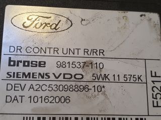 bontott FORD FOCUS II Jobb hátsó Ablakemelő Motor