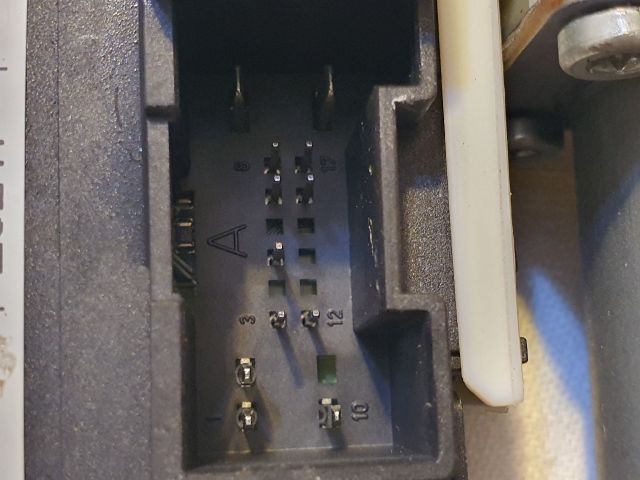 bontott FORD FOCUS II Jobb hátsó Ablakemelő Motor