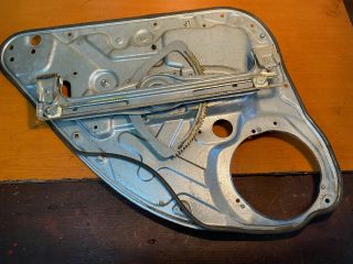 bontott FORD FOCUS II Jobb hátsó Ablakemelő Szerkezet (Elektromos)