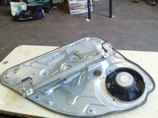 bontott FORD FOCUS II Jobb hátsó Ablakemelő Szerkezet (Mechanikus)