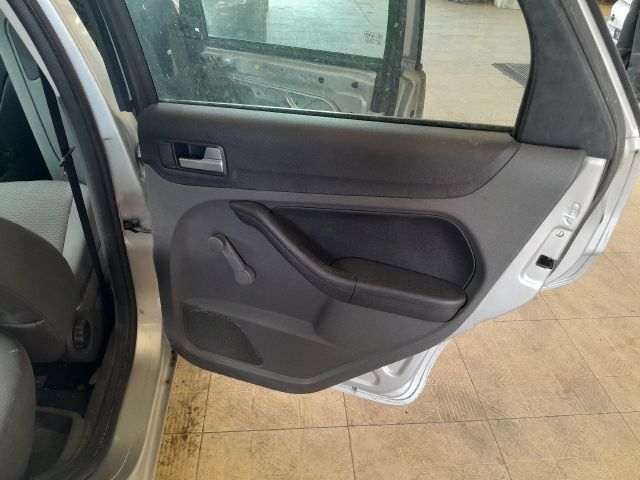 bontott FORD FOCUS II Jobb hátsó Ablakemelő Szerkezet (Mechanikus)