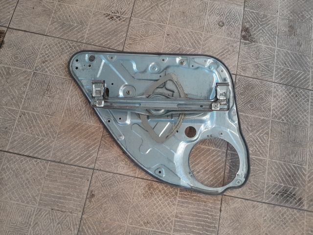 bontott FORD FOCUS II Jobb hátsó Ablakemelő Szerkezet (Mechanikus)