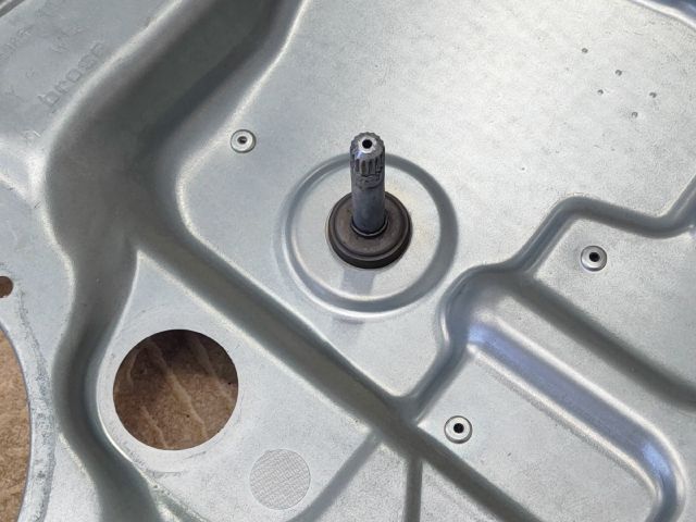 bontott FORD FOCUS II Jobb hátsó Ablakemelő Szerkezet (Mechanikus)