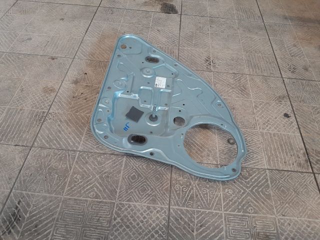 bontott FORD FOCUS II Jobb hátsó Ablakemelő Szerkezet (Mechanikus)