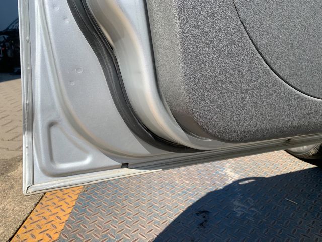 bontott FORD FOCUS II Jobb hátsó Ajtó Kárpit