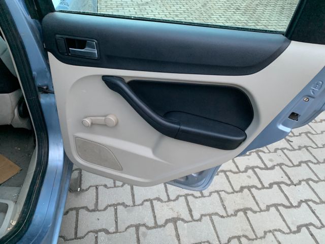 bontott FORD FOCUS II Jobb hátsó Ajtó Kárpit