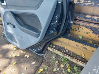 bontott FORD FOCUS II Jobb hátsó Ajtó (Részeivel)