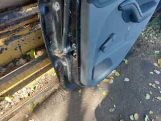 bontott FORD FOCUS II Jobb hátsó Ajtó (Részeivel)