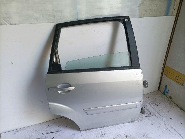 bontott FORD FOCUS II Jobb hátsó Ajtó (Részeivel)