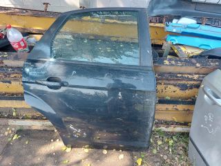 bontott FORD FOCUS II Jobb hátsó Ajtó (Részeivel)