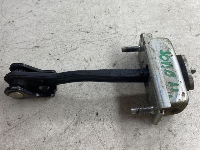 bontott FORD FOCUS II Jobb hátsó Ajtóhatároló