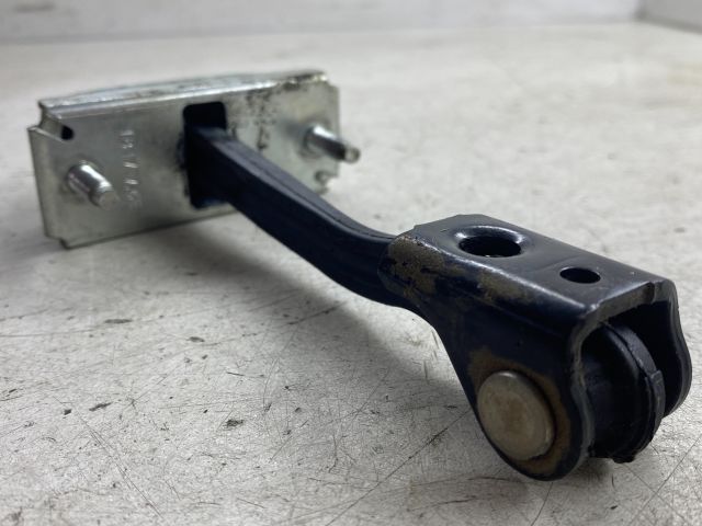 bontott FORD FOCUS II Jobb hátsó Ajtóhatároló