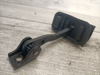 bontott FORD FOCUS II Jobb hátsó Ajtóhatároló