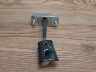 bontott FORD FOCUS II Jobb hátsó Ajtóhatároló