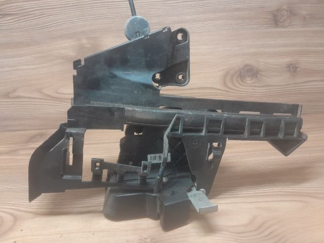 bontott FORD FOCUS II Jobb hátsó Ajtózár