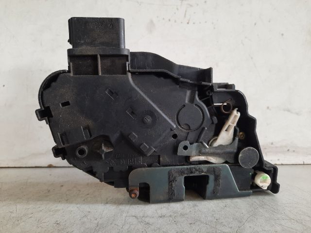 bontott FORD FOCUS II Jobb hátsó Ajtózár