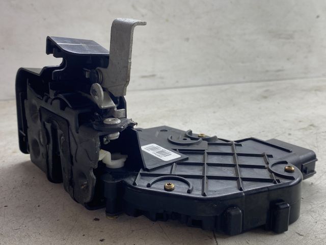 bontott FORD FOCUS II Jobb hátsó Ajtózár