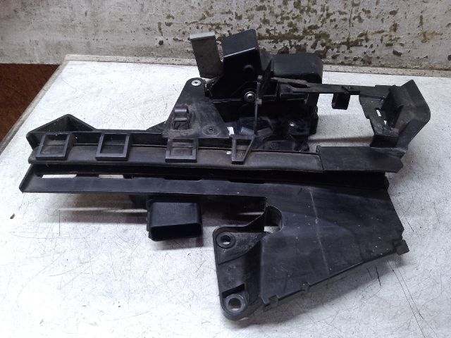 bontott FORD FOCUS II Jobb hátsó Ajtózár