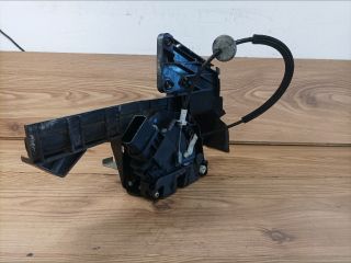 bontott FORD FOCUS II Jobb hátsó Ajtózár