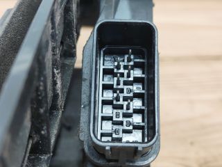 bontott FORD FOCUS II Jobb hátsó Ajtózár