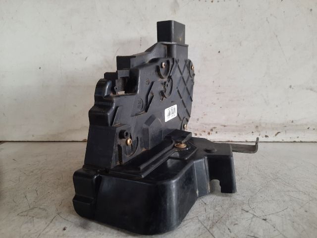 bontott FORD FOCUS II Jobb hátsó Ajtózár