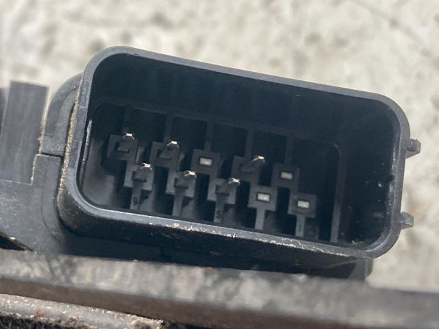 bontott FORD FOCUS II Jobb hátsó Ajtózár