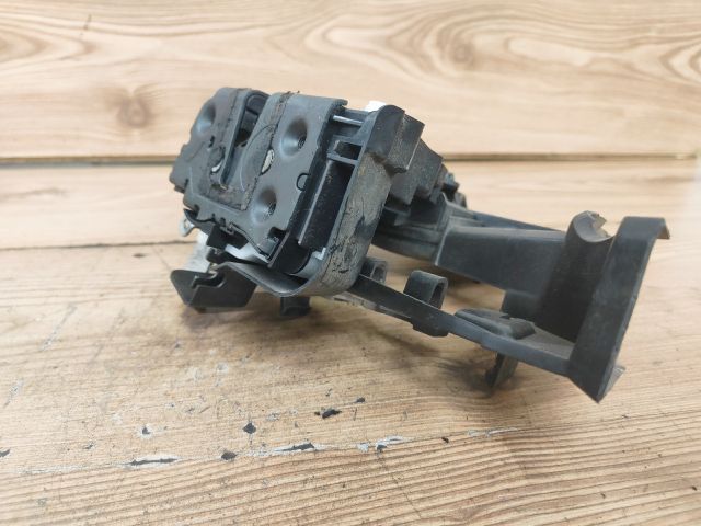 bontott FORD FOCUS II Jobb hátsó Ajtózár