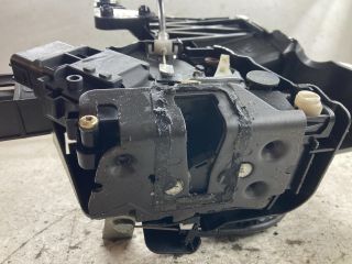 bontott FORD FOCUS II Jobb hátsó Ajtózár