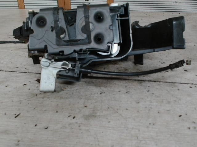 bontott FORD FOCUS II Jobb hátsó Ajtózár