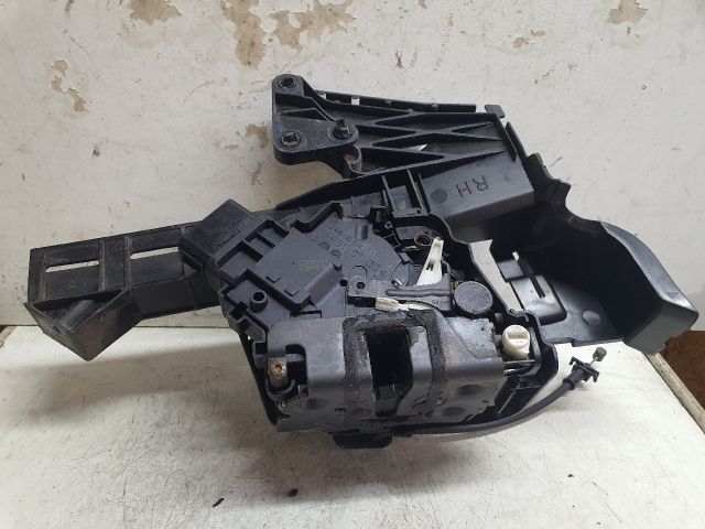 bontott FORD FOCUS II Jobb hátsó Ajtózár