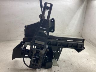 bontott FORD FOCUS II Jobb hátsó Ajtózár