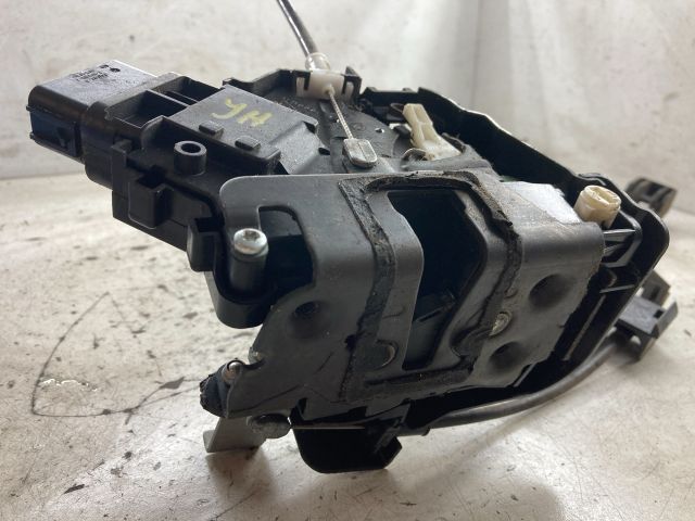 bontott FORD FOCUS II Jobb hátsó Ajtózár